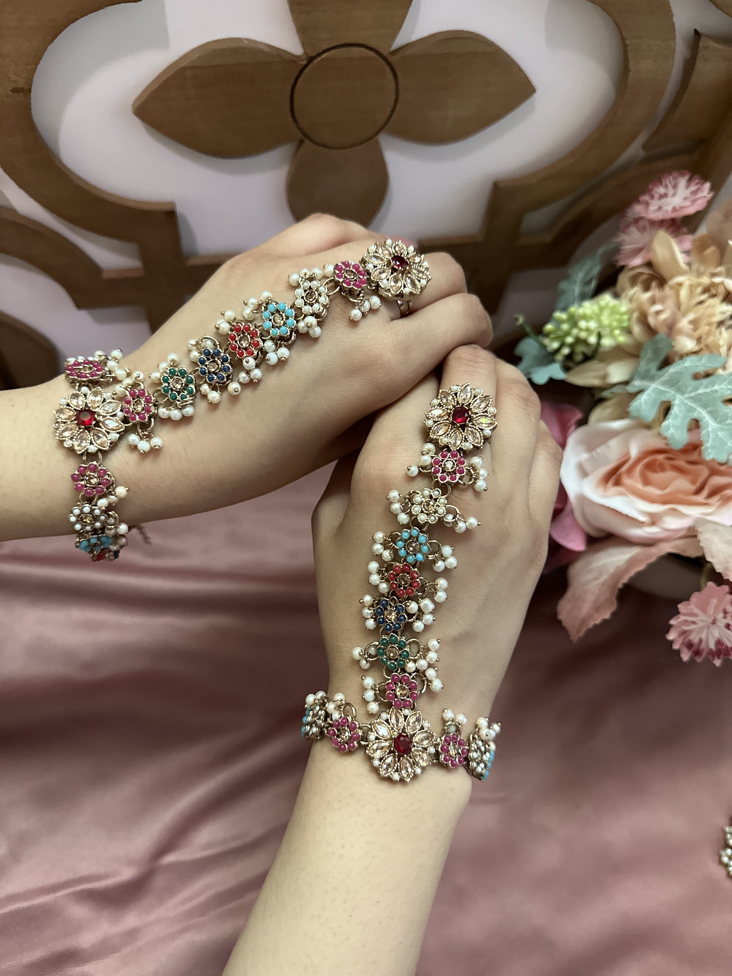 Hand Jewelery